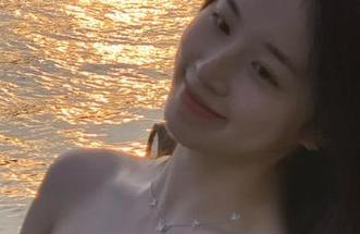 Jang Joo(장주)的最新作品集上线，定阅带你探寻独特的摄影语言.txt